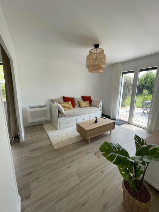 Appartement Proche Stade/Eurexpo Десин-Шарпьё Экстерьер фото